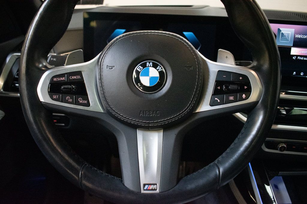 Used 2024 BMW X7 xDrive40i w/ M Sport Package AWD/4WD image 12