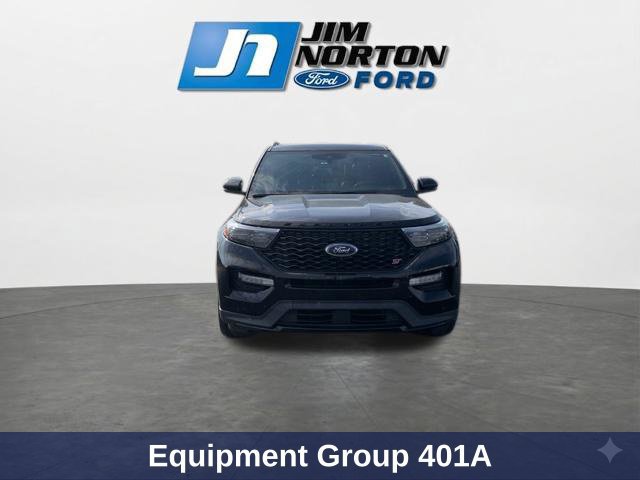 Used 2021 Ford Explorer ST w/ ST Street Pack AWD/4WD image 3