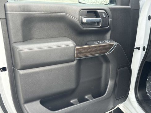 Used 2021 Chevrolet Silverado 1500 RST w/ Z71 Off-Road Package image 18