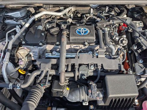 Used 2024 Toyota Corolla LE image 20