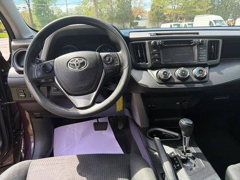 Used 2017 Toyota RAV4 LE w/ All Weather Liner Package AWD/4WD image 22