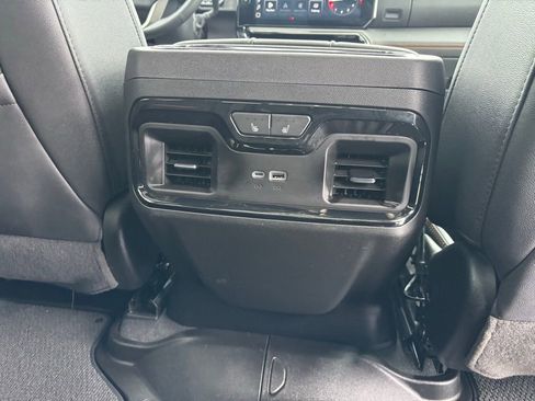 Used 2024 GMC Sierra 3500 AT4 w/ Technology Package image 28