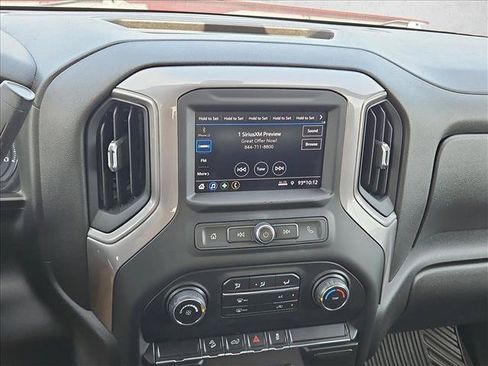 Used 2021 Chevrolet Silverado 1500 Custom Trail Boss AWD/4WD image 14
