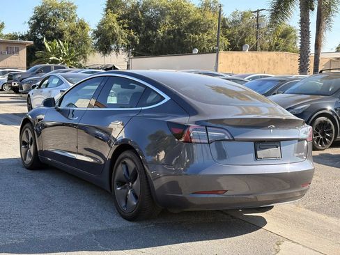 Used 2019 Tesla Model 3 Performance AWD/4WD image 2