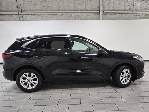 Used 2023 Ford Escape Active image 15