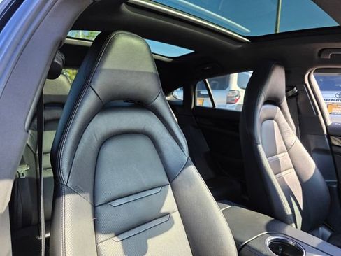 Used 2019 Porsche Panamera 4 image 9
