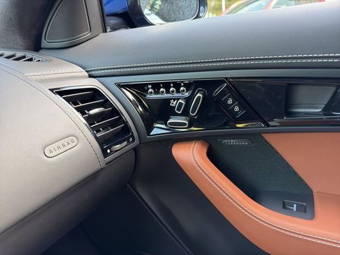 Used 2023 Jaguar F-TYPE Convertible RWD image 74
