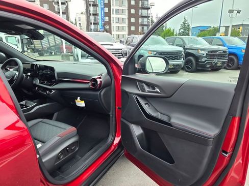 New 2026 Chevrolet Equinox RS w/ Convenience Package III image 10