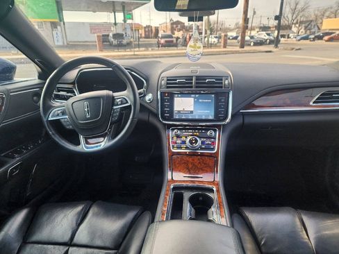 Used 2020 Lincoln Continental Reserve AWD/4WD image 14