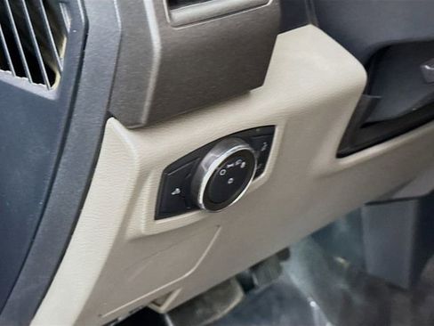 Used 2022 Ford F450 XL image 10