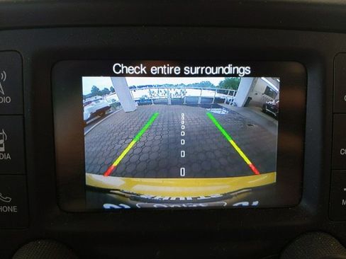 Used 2016 Jeep Renegade Latitude w/ Popular Equipment Group AWD/4WD image 21