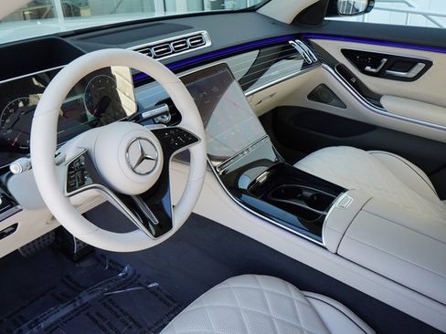 New 2025 Mercedes-Benz S 580 4MATIC Sedan image 28