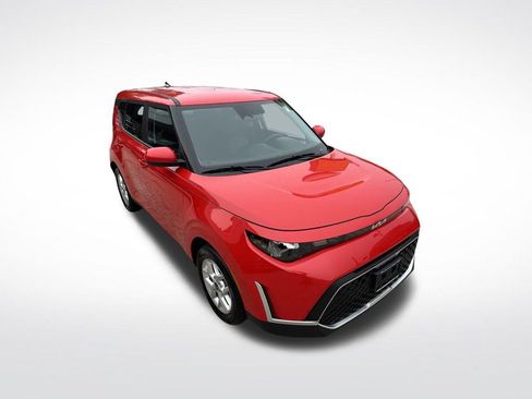 Certified 2023 Kia Soul S FWD image 35