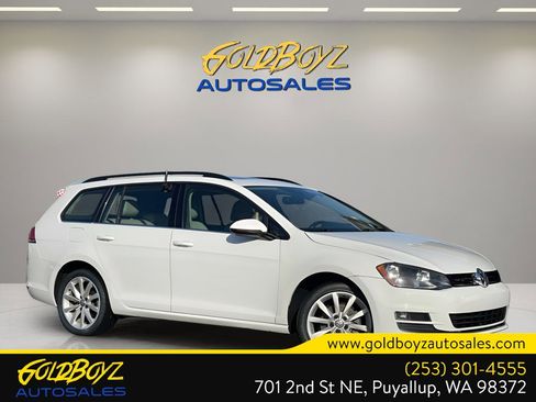 Used 2017 Volkswagen Golf SE image 1