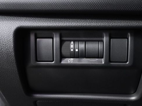 Used 2026 Subaru Forester Premium AWD/4WD image 24