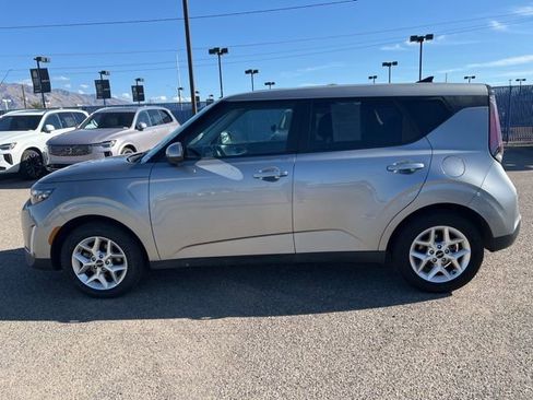 Used 2024 Kia Soul LX w/ Option Group 015 image 6