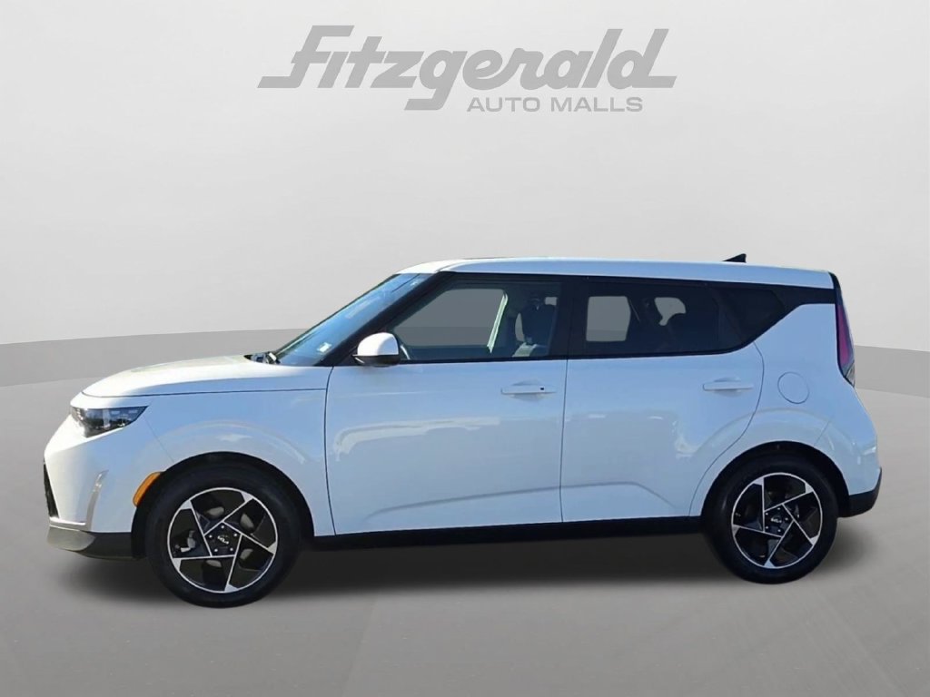 Used 2024 Kia Soul EX FWD image 5