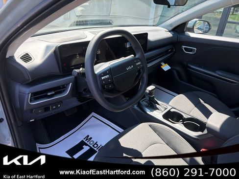 New 2026 Kia K4 FWD image 29