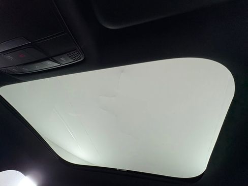 Used 2021 Mercedes-Benz E 350 4MATIC Sedan image 34