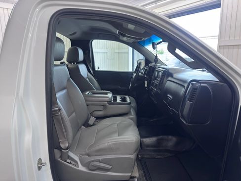 Used 2014 Chevrolet Silverado 1500 W/T RWD image 10