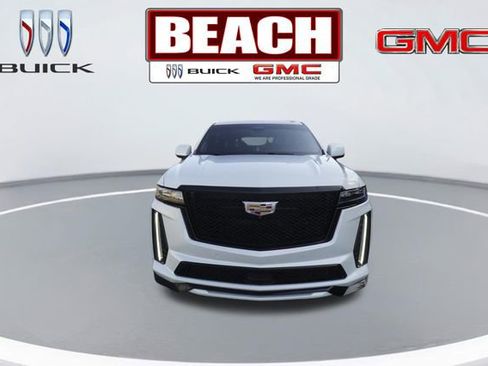 Used 2023 Cadillac Escalade V AWD/4WD image 8