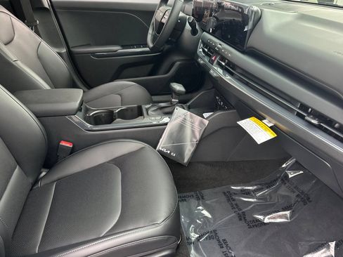 New 2026 Kia K4 EX FWD image 12