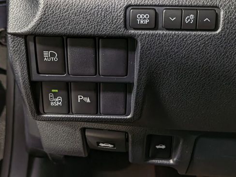 Used 2021 Lexus RC 300 AWD w/ Premium Package image 34