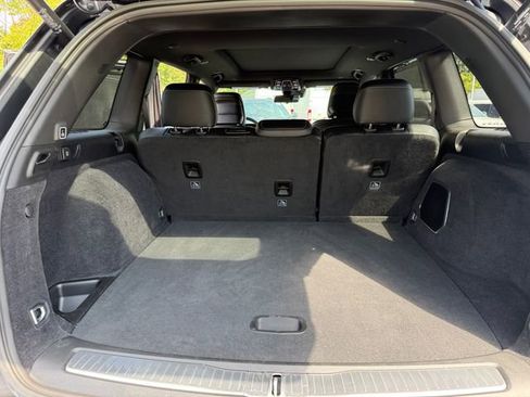 New 2025 Jeep Grand Cherokee Overland w/ Luxury Tech Group IV image 35