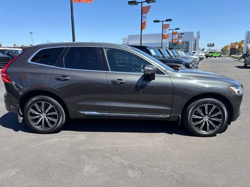 Used 2021 Volvo XC60 T8 Inscription AWD/4WD image 16