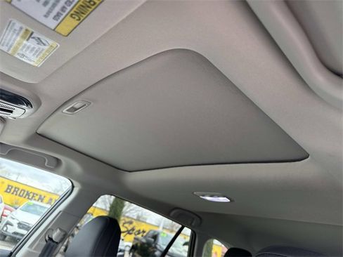 Used 2025 Subaru Outback Onyx Edition image 30