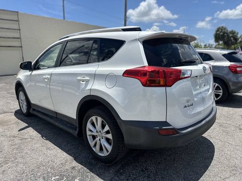 Used 2013 Toyota RAV4 Limited FWD image 5