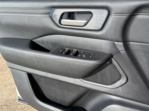 New 2026 Nissan Armada SV image 14