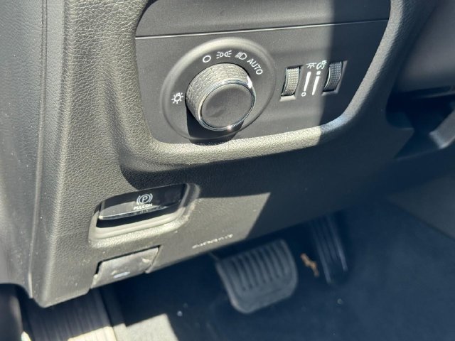 New 2027 Jeep Grand Cherokee Altitude AWD/4WD image 20