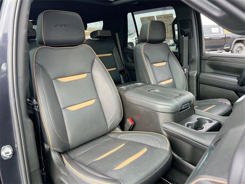 Used 2023 GMC Yukon AT4 w/ Technology Package image 29