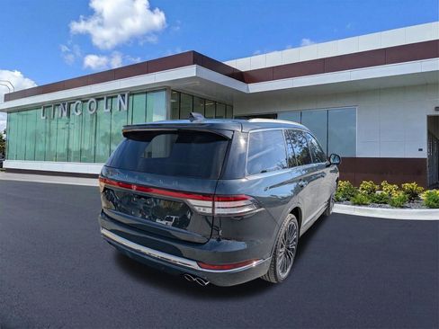 New 2026 Lincoln Aviator Black Label image 4