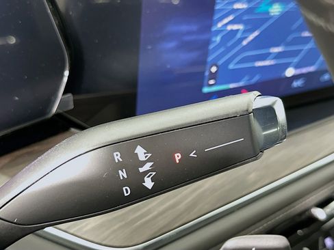 New 2025 Chevrolet Suburban LS w/ Max Trailering Package image 18