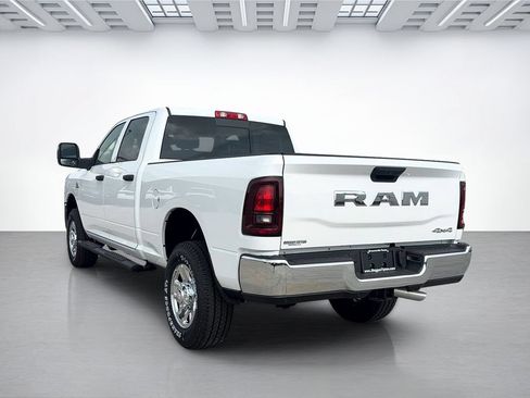 New 2026 RAM 2500 Tradesman AWD/4WD image 5