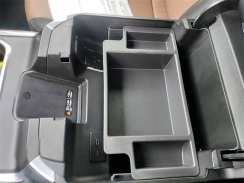 Used 2025 Chevrolet Silverado 3500 High Country w/ High Country Premium Package image 26