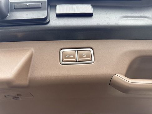 New 2026 Kia EV9 GT-Line image 18