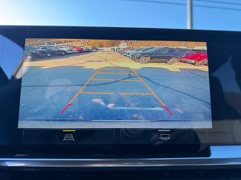 New 2026 Chevrolet Silverado 1500 LT w/ Z71 Off-Road Package AWD/4WD image 19