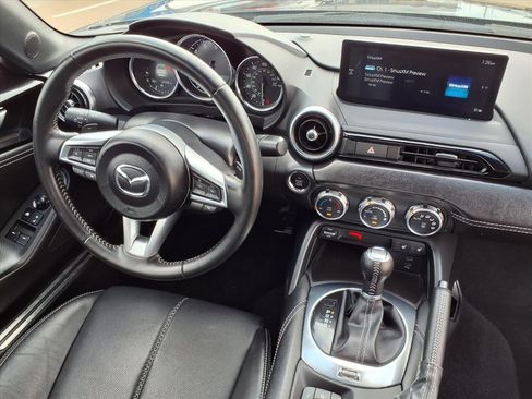 Used 2025 MAZDA MX-5 Miata RF Grand Touring image 9