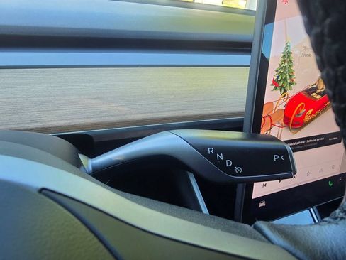 Used 2020 Tesla Model 3 Long Range AWD/4WD image 20