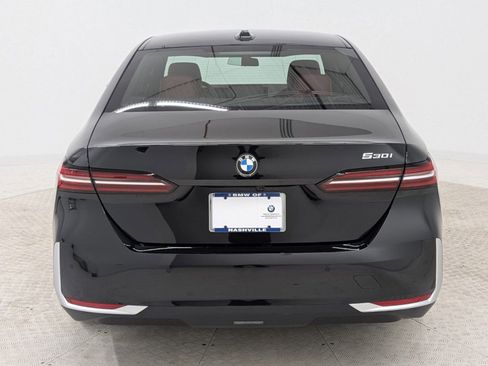 Used 2025 BMW 530i RWD image 10