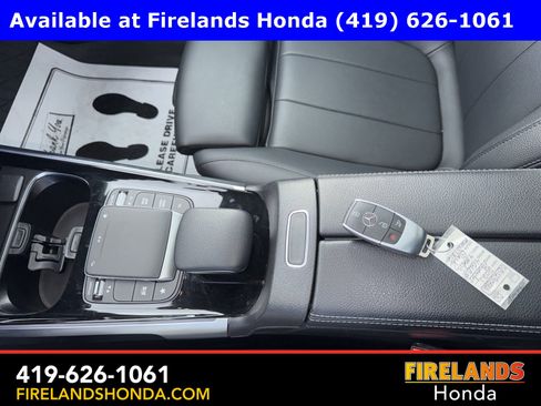 Used 2021 Mercedes-Benz GLB 250 4MATIC image 24