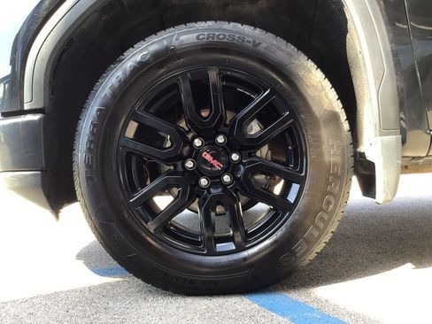 Used 2022 GMC Sierra 1500 Elevation AWD/4WD image 19