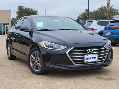 Used 2017 Hyundai Elantra SE