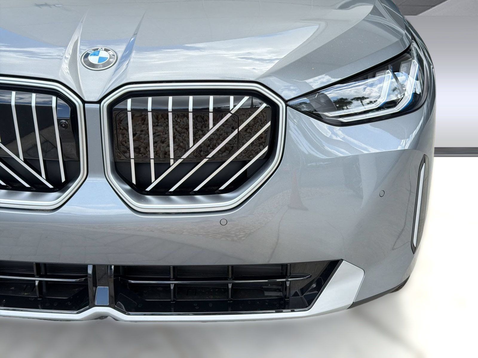 Used 2026 BMW X3 xDrive30i w/ Premium Package AWD/4WD image 11