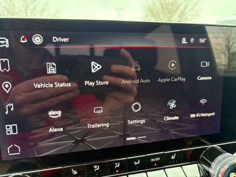 New 2025 GMC Canyon Elevation w/ Convenience Package image 30