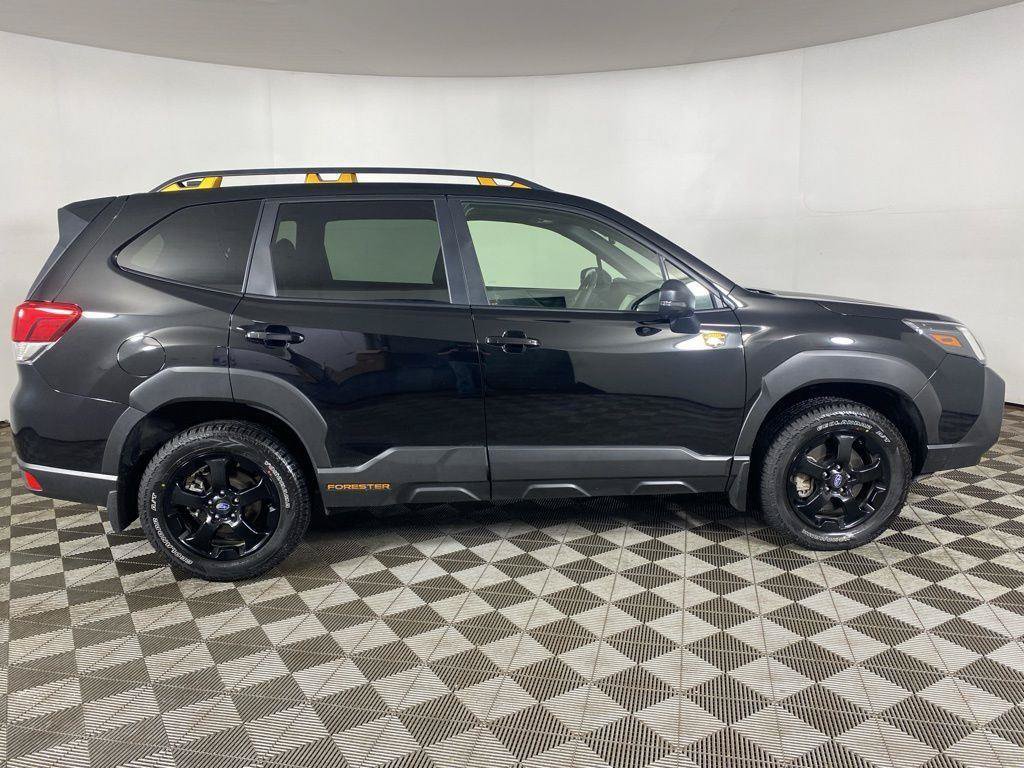 Certified 2025 Subaru Forester Wilderness AWD/4WD image 5