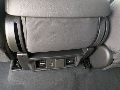 Used 2024 Chevrolet Silverado 1500 RST w/ Z71 Off-Road Package image 29